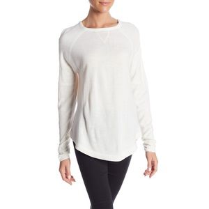 SWEET ROMEO CREAM LIGHTWEIGHT SWEATER